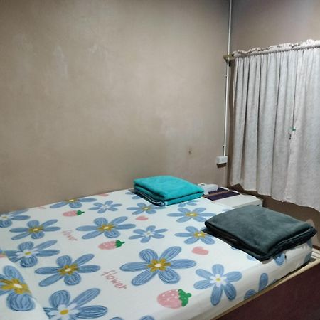 Canaan Guesthouse Kanchanaburi Ngoại thất bức ảnh