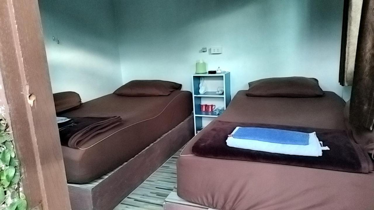 Canaan Guesthouse Kanchanaburi Ngoại thất bức ảnh